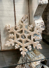 Load image into Gallery viewer, Whitewash Wood Hanging Snowflake