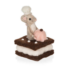 Load image into Gallery viewer, Mouse with Fancy Dessert
