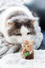 Load image into Gallery viewer, Mouse with Christmas Pudding Ornament