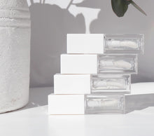 Load image into Gallery viewer, Clear Lustrous Lip Oils