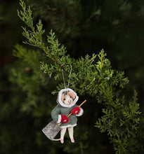 Load image into Gallery viewer, Mouse with Shovel Ornament
