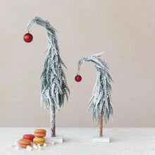 Load image into Gallery viewer, Snowy Leaning Grinch with Red Ornament