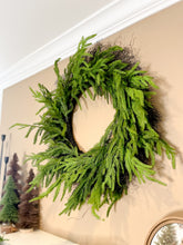 Load image into Gallery viewer, 24&quot; Fresh Touch Norfolk Pine Wreath