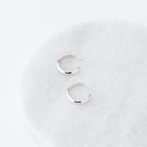 Silvia Hoop Earrings