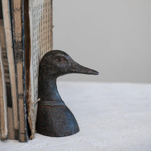 Load image into Gallery viewer, Cast Iron Duck Bookends