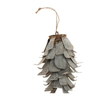 Load image into Gallery viewer, Iron Pinecone Ornaments