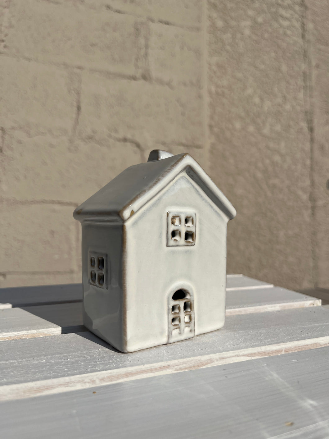 Neutral Arched Door House