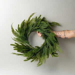 20" Fresh Touch Spruce & Cedar Wreath