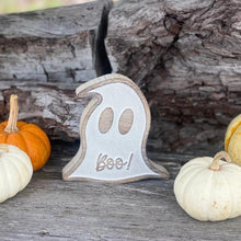Load image into Gallery viewer, Boo Halloween Carved Ghost