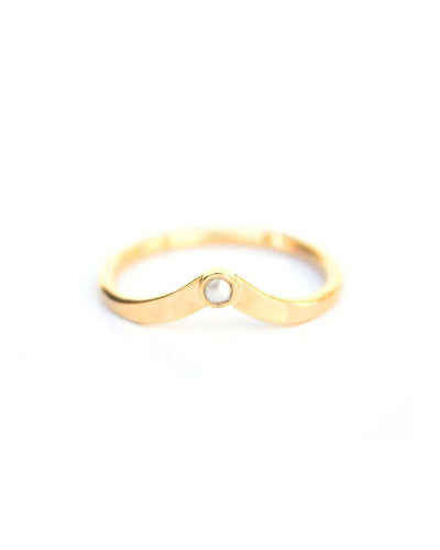 Gold Scarlet Wavy Pearl Ring