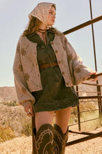 Load image into Gallery viewer, Sand Cozy Snowflake Sweater