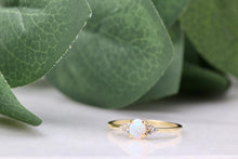 Load image into Gallery viewer, Vintage Opal CZ Ring