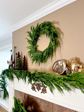 Load image into Gallery viewer, Fresh Touch Whispy Cedar Wreaths