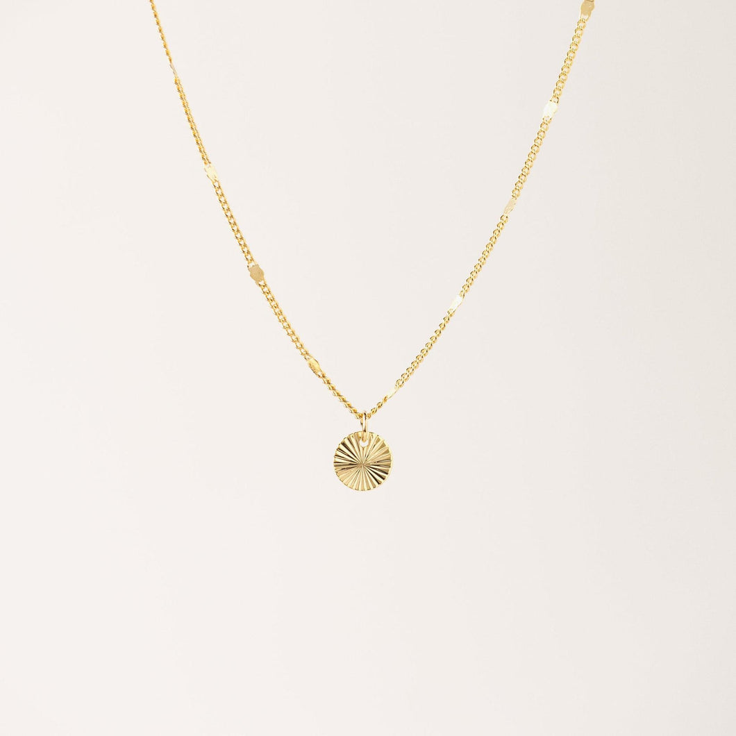 Everly Circle Necklace