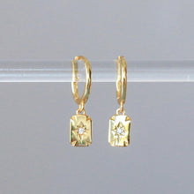 Load image into Gallery viewer, Spario Earrings