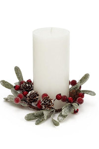 Frosted Berry Candle Ring