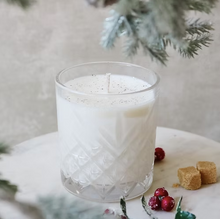 Load image into Gallery viewer, Mistletoe | Frosted Juniper + Fir + Vanilla