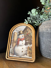 Load image into Gallery viewer, Snowman Arched Cottage Art