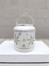 Load image into Gallery viewer, Winter Scene Lantern