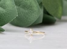 Load image into Gallery viewer, Petite Marquise Ring