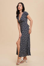 Load image into Gallery viewer, Elizabeth Floral Dress