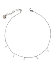 Load image into Gallery viewer, Silver Bridget Pearl Chocker Necklace