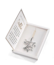 Load image into Gallery viewer, Boxed Mistletoe Ornament