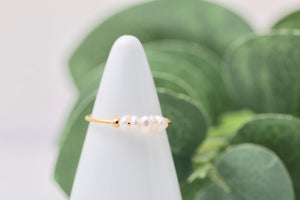 Petite Pearl Spinner Ring