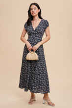 Load image into Gallery viewer, Elizabeth Floral Dress