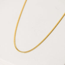 Load image into Gallery viewer, Herringbone Chain Necklace