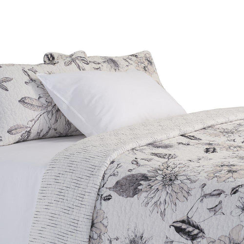 Justina Ivory Quilt + Shams with Flowers