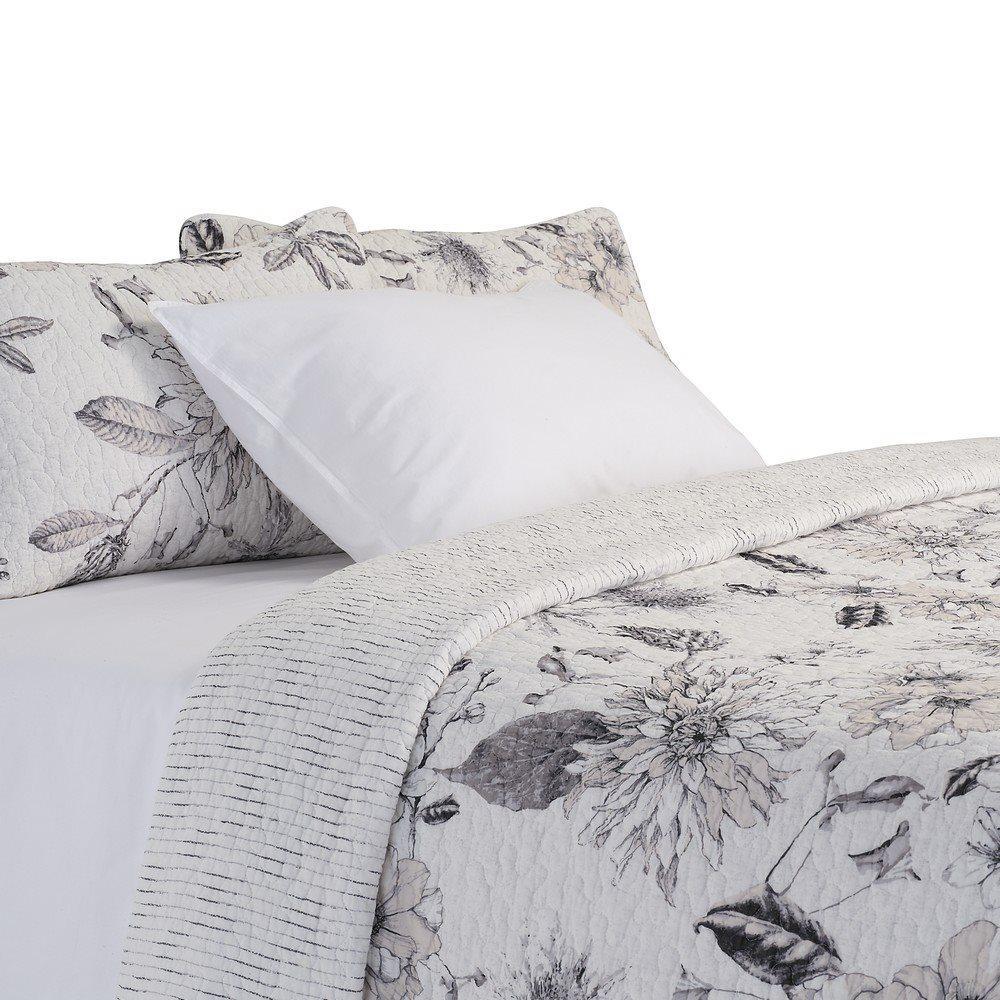 Justina Ivory Quilt + Shams with Flowers