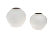 Load image into Gallery viewer, Serres Stoneware Vases