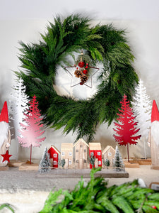 Fresh Touch Whispy Cedar Wreaths