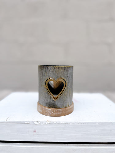 Grey Heart Iron T-Light Holder