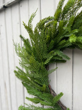 Load image into Gallery viewer, 28&quot; Fresh Touch Spruce &amp; Cedar Wreath