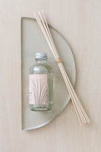 Load image into Gallery viewer, Seaside Mist Reed Diffusers