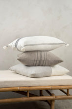 Load image into Gallery viewer, Sandbridge Linen Pillow