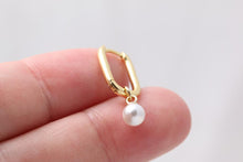 Load image into Gallery viewer, Rounded Rectangle Pearl Hoops