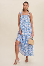 Load image into Gallery viewer, Freya Dress