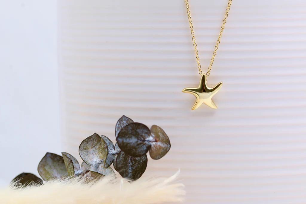 Gold Starfish Necklace