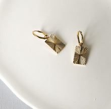 Load image into Gallery viewer, Lanto Earrings
