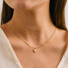 Load image into Gallery viewer, Everly Heart Necklace