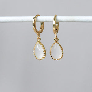 Dipo Cream Earrings