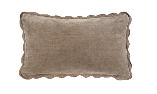 Lumbar Fog Velvet Scalloped Pillow