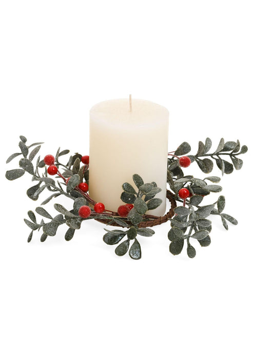 Red Berry Boxwood Candle Ring