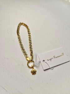 Zuri Bracelet Shell Charm