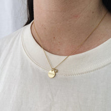 Load image into Gallery viewer, Gold Round MAMA Necklace