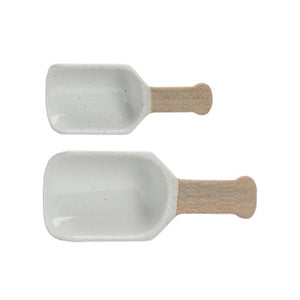 Stoneware Scoops